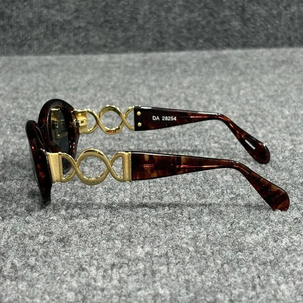 Rocco Originals Sunglasses Womens Brown Tortoise Oval Gray Lens DA 28254